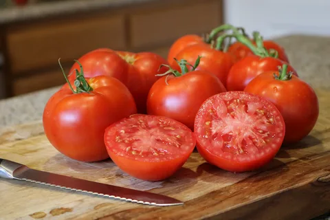 تصویر 3 از گوجه فرنگی رسمی درشت براق گوشتی